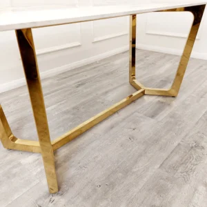 cream marble table