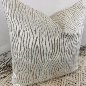 The Cream Mirage Cushion - Image 2