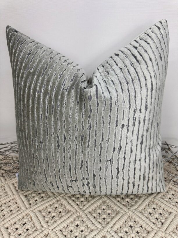 The Silver Splendor Cushion