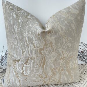 The Champagne Marble Cushion - Image 3