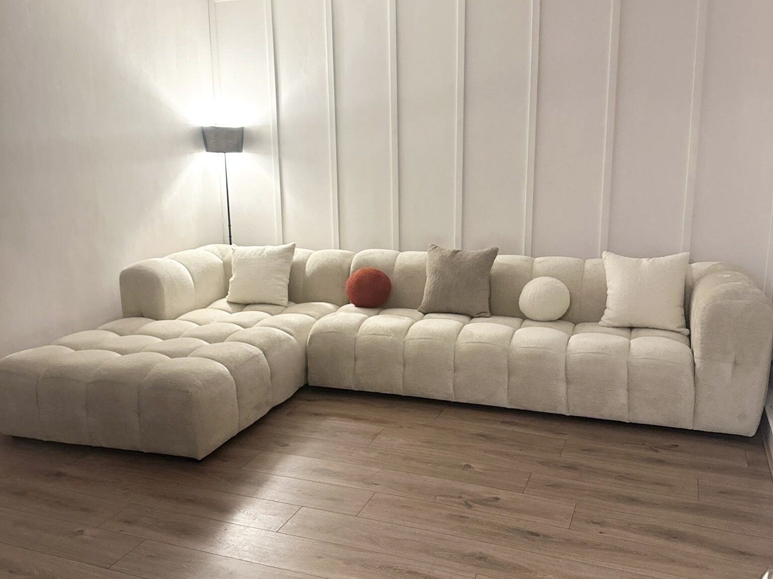 bubble cloud sofa cream