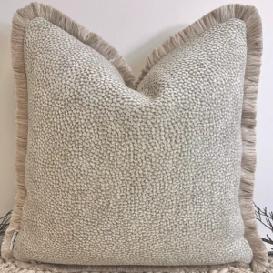 Fringed Bouclé Valli Cushion - Image 6