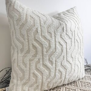 Ivory Dolce Cushion - Image 4