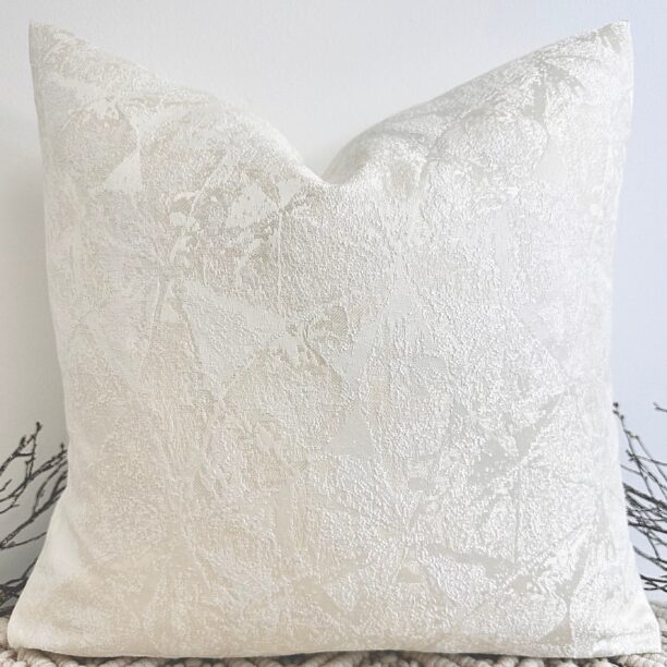 Ivory Renée Cushion